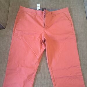 Men’s chinos never worn